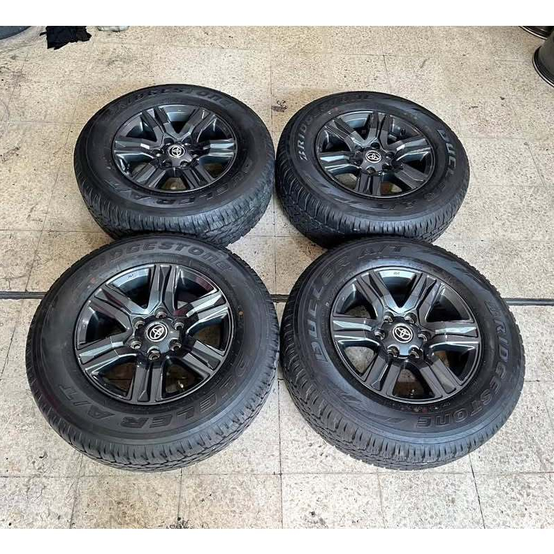 TOYOTA Velg Bekas Hilux R17 17 Inch + ban 265 65 R17 Yokohama Copotan Ban Second