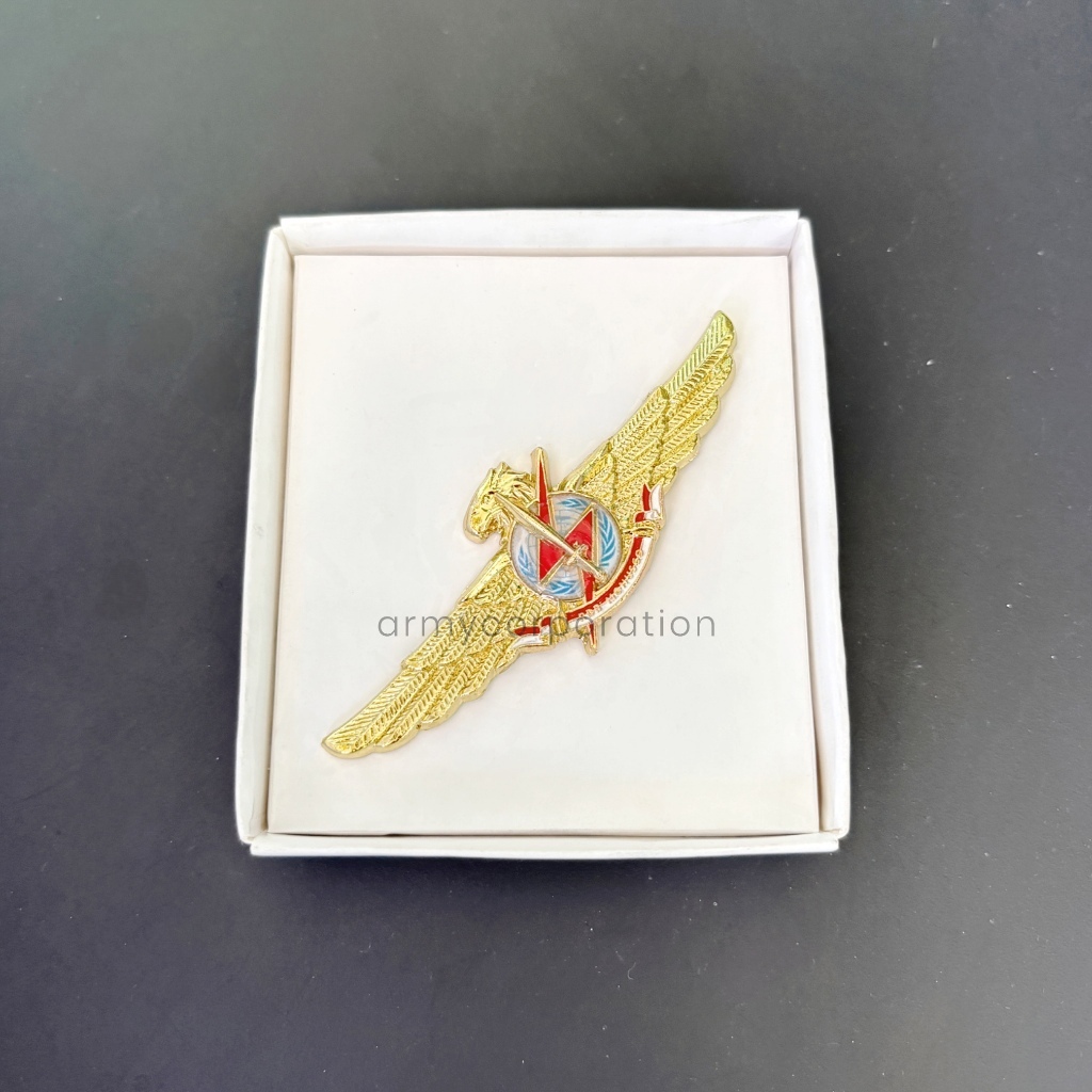 Wing RDB Monusco Gold