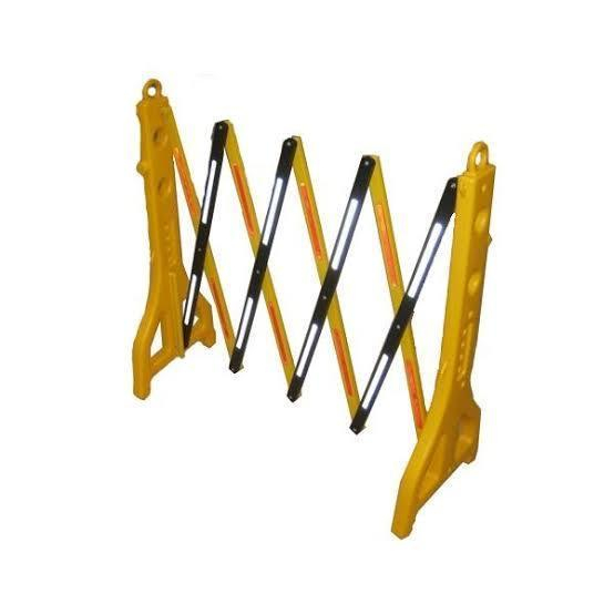 EXPANDABLE BARRIER