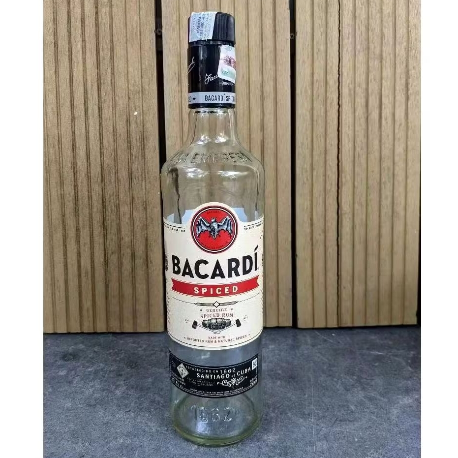 Botol Kaca Bekas Minuman Import Bacardi Spiced 750ml Botol Unik Untuk Hiasan Pajangan Dekorasi