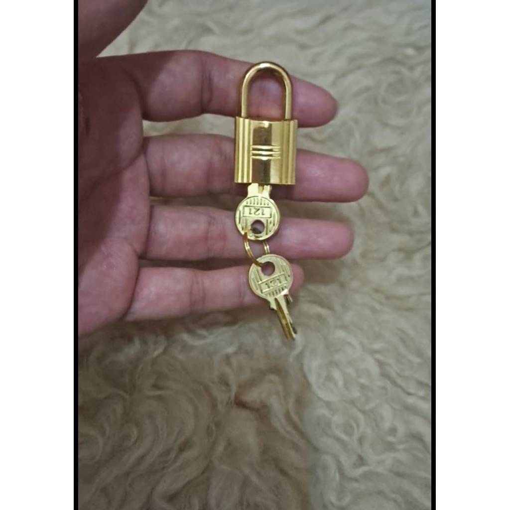 gembok tas herxxs aksesoris tas kunci gembok