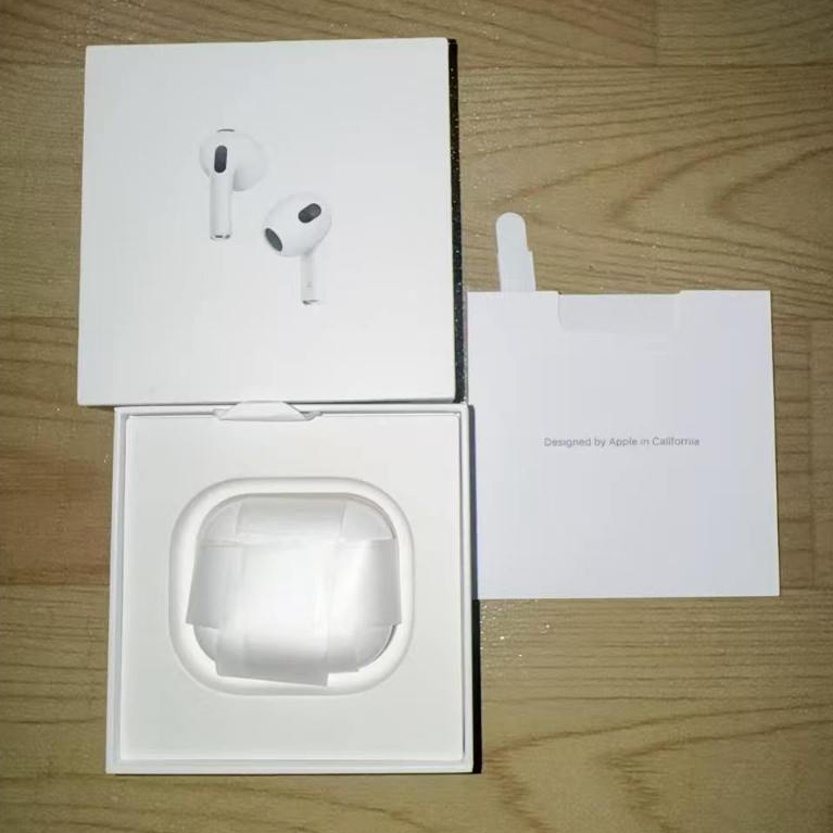 Airpods 3 Bekas Seken Second MagSafe Charging Case 2021 - FS INTER MAGSAFE full set APPLE