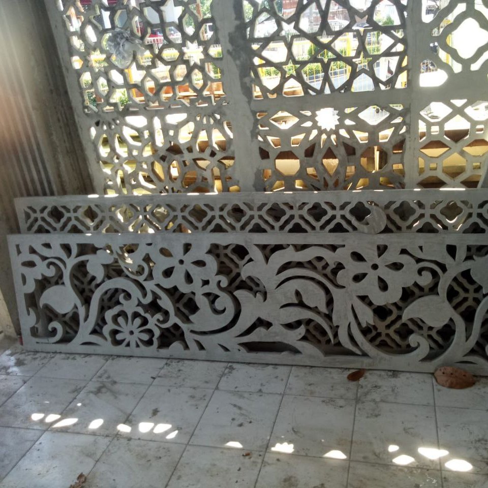 GRC Krawangan Motif Bunga