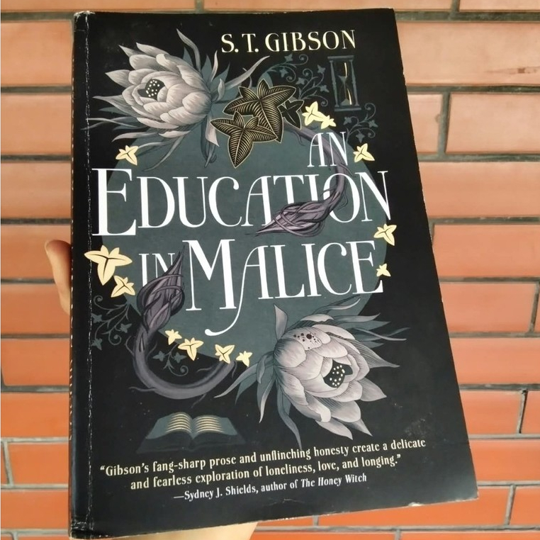 ST Gibson Education in Malice Buku Novel Fiction Dark Academia Bahasa Inggris Preloved