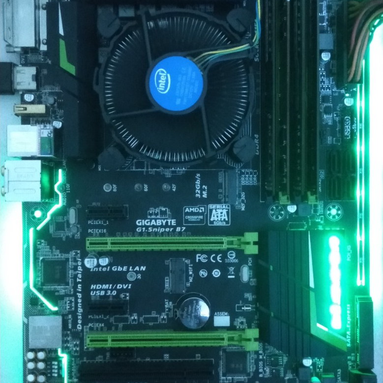 Paket Mobo Gigabyte G1.Sniper B7 + Prosesor Intel Core i5-6400