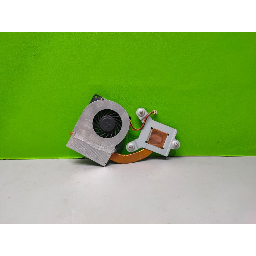ET32 HSF-FUJ-1 HEATSINK FAN PROCESSOR LAPTOP FUJITSU LIFEBOOK A574
