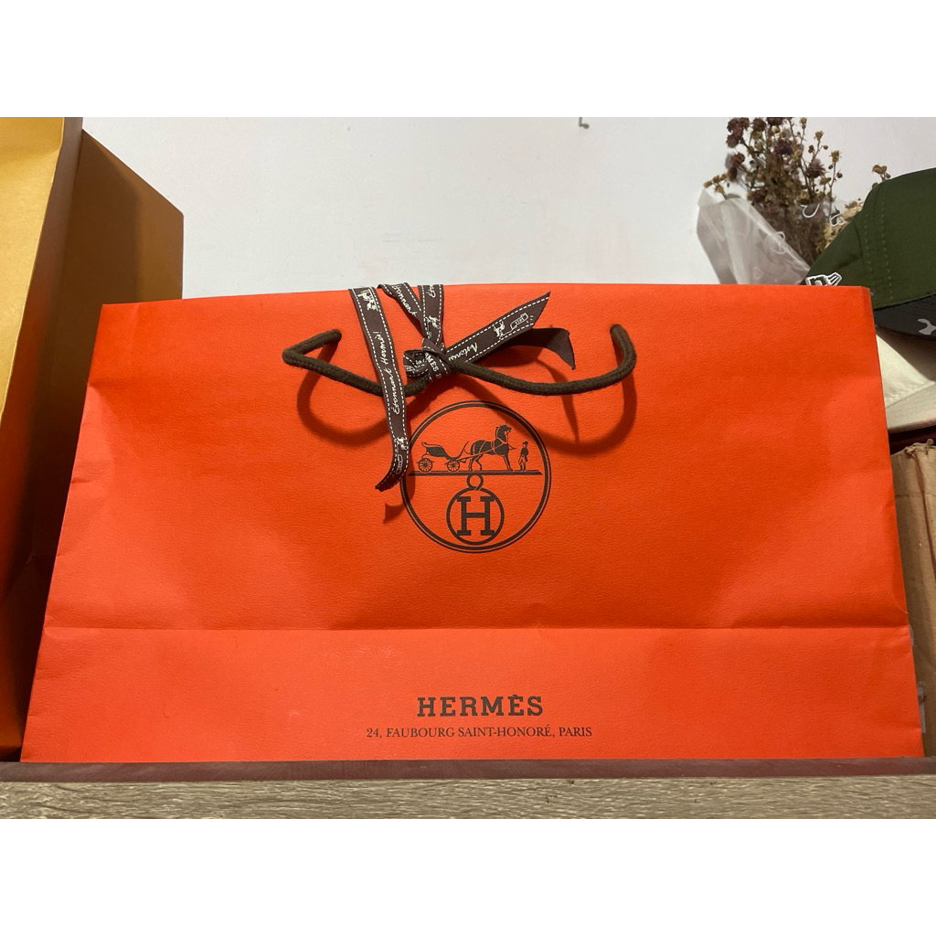 Tas Kado Branded Hermes Orange Ori - Elegan & Tahan Lama