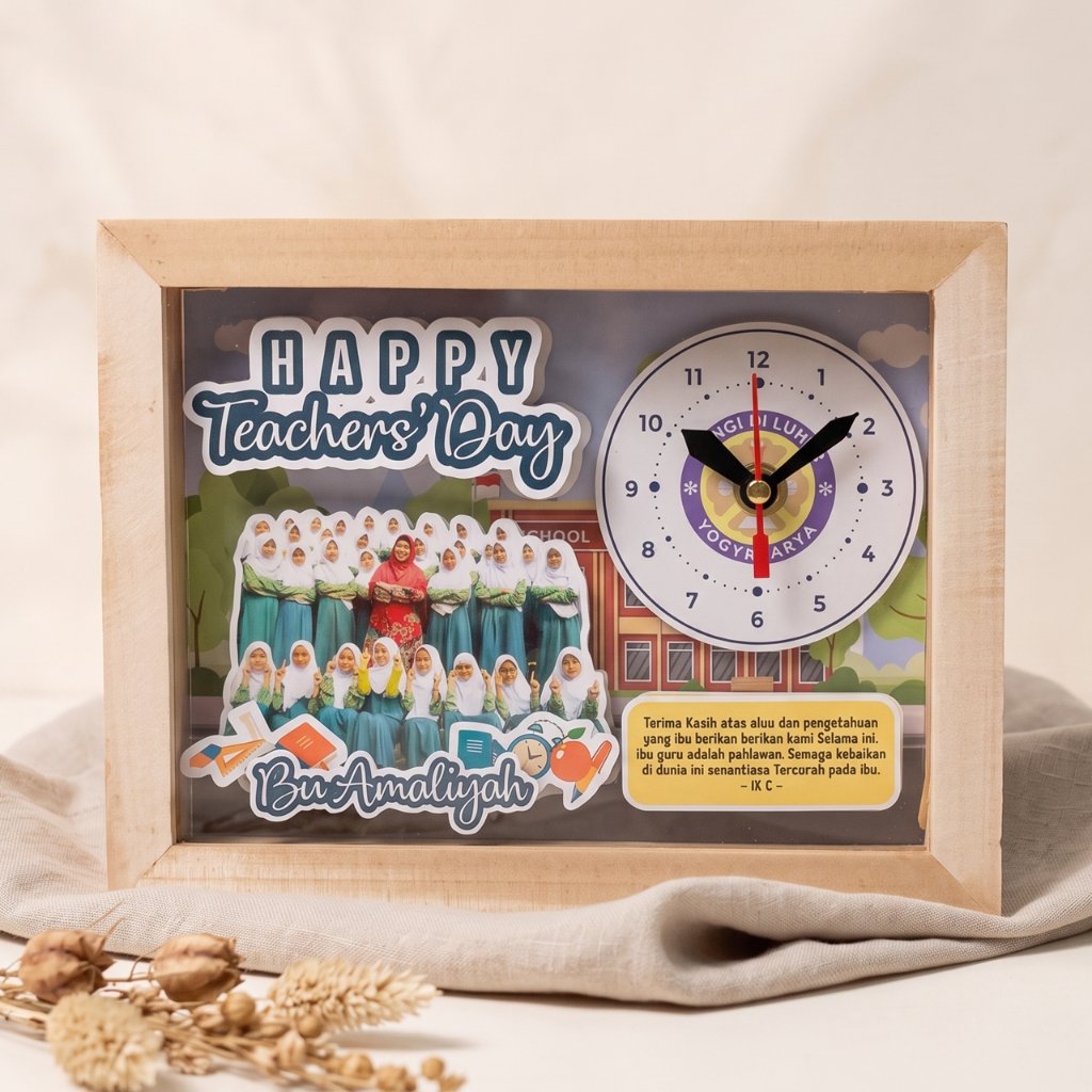 Gift Box Scrapframe Kayu 3D Jam Kado Hari Guru Guru Wali Kelas
