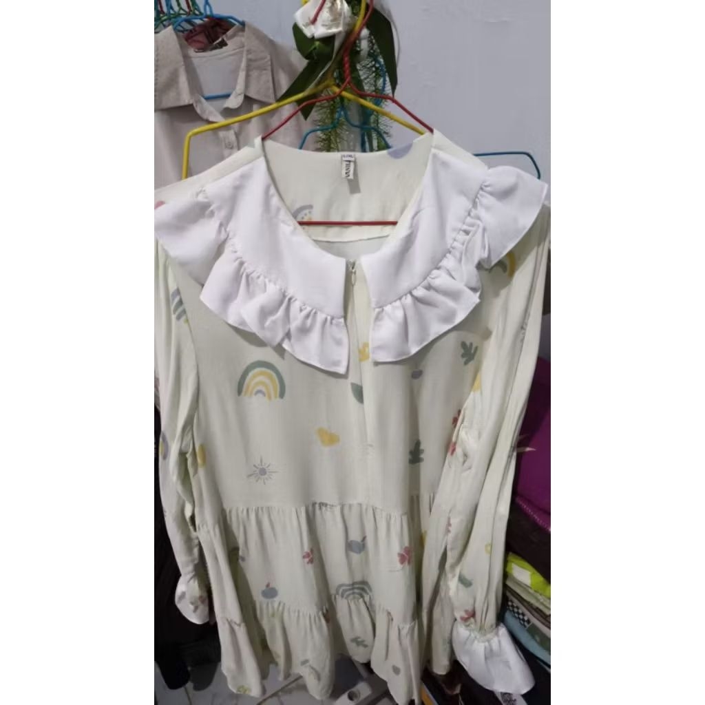 VANILLA HIJAB BLOUSE