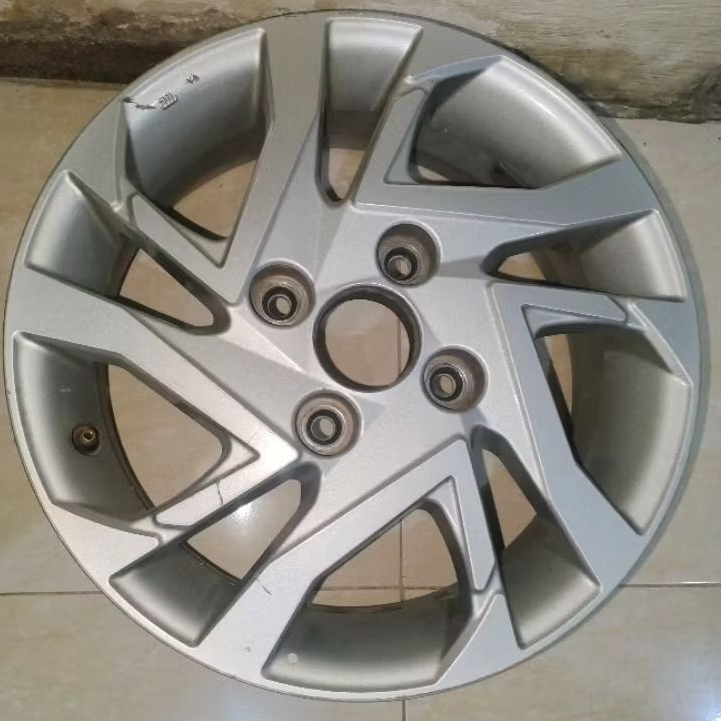 Velg R15 oem Avanza Veloz Velos 2019-2021 (harga satuan)