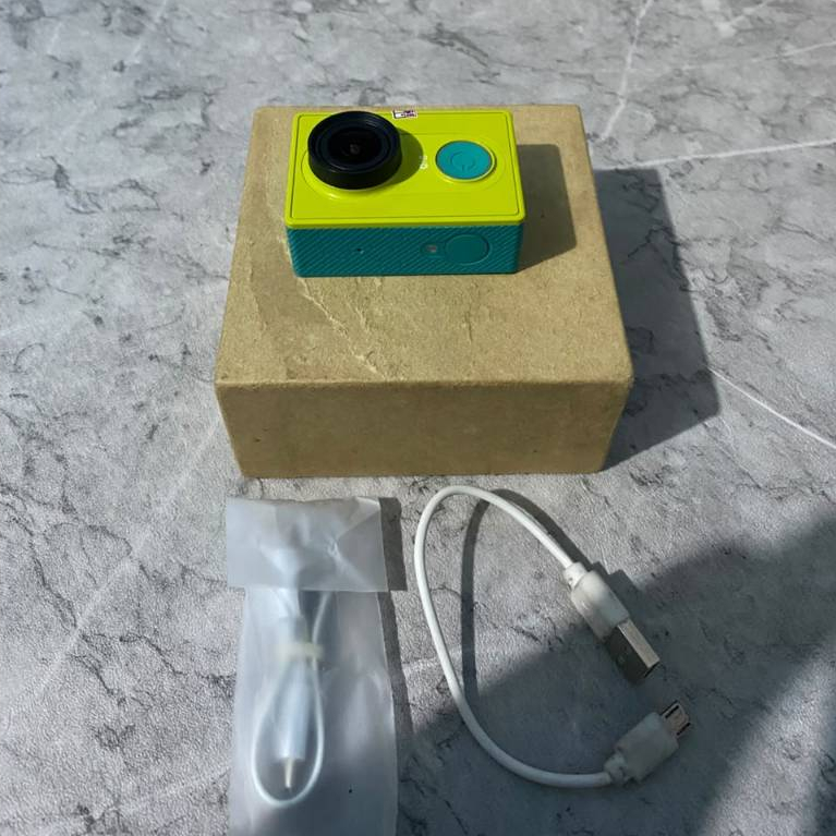 Camera Action Xiaomi Yi Cam Mulus