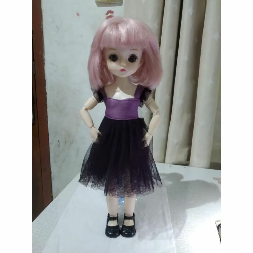boneka bjd 30cm bisa kedip preloved