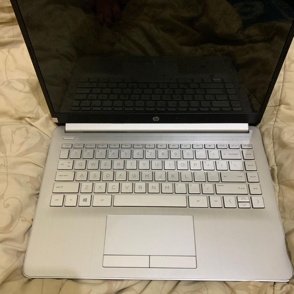 LAPTOP HP 14S (SECOND)