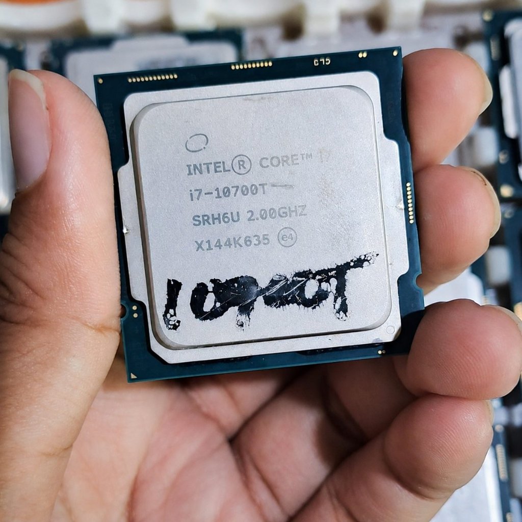 Processor core i7 10700T gen 10 garansi 1 bulan