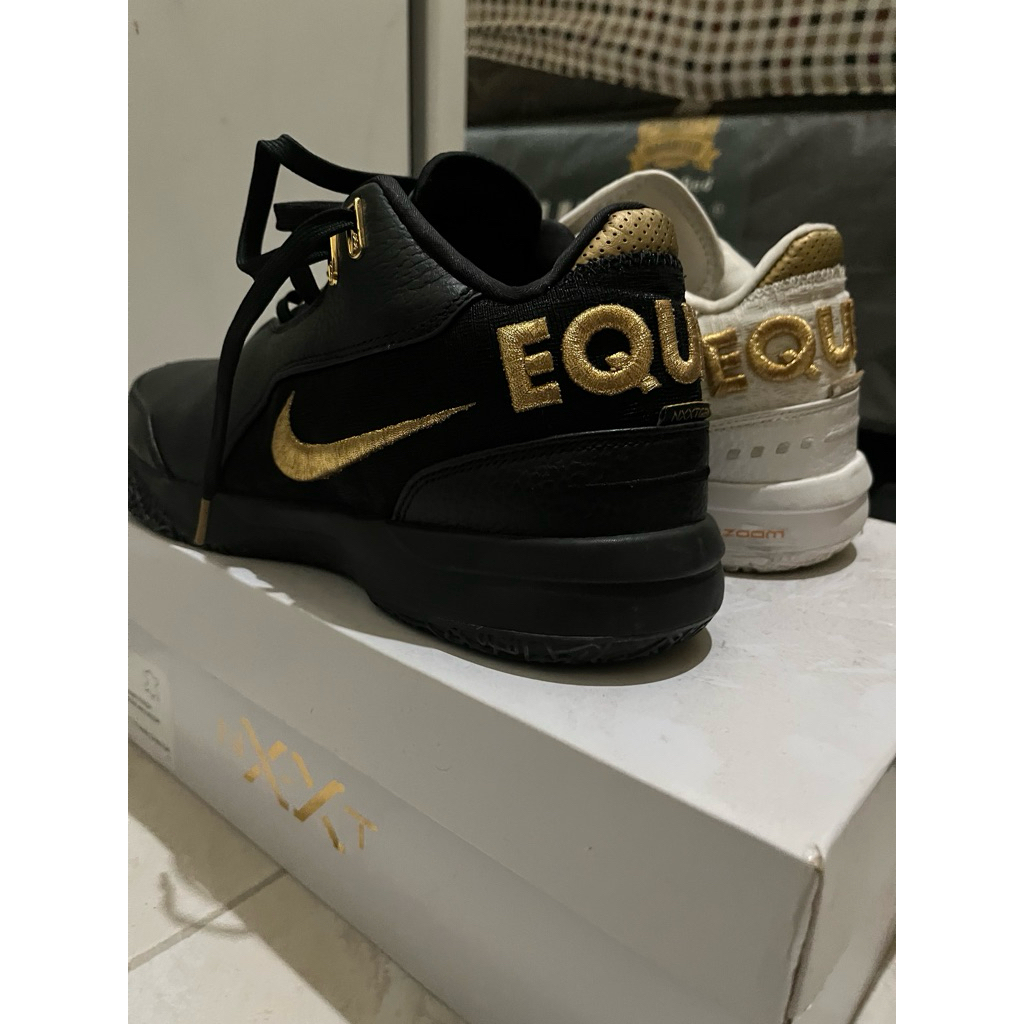 Nike LeBron NXXT