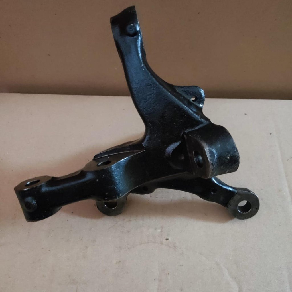 KNUCKLE KNAKEL KNUKLE AS RODA DEPAN AVANZA XENIA 2004-2011 KIRI LH