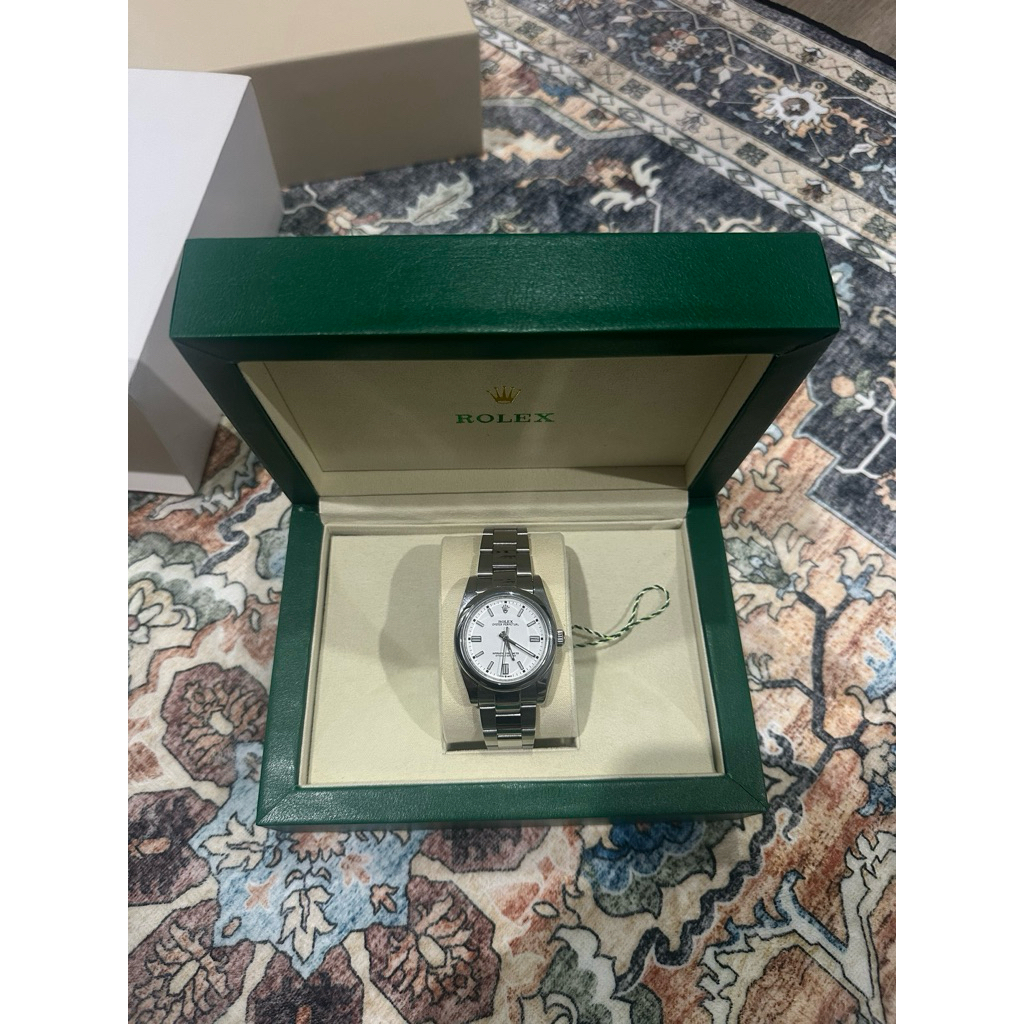 rolex oyster pertpetual second matic