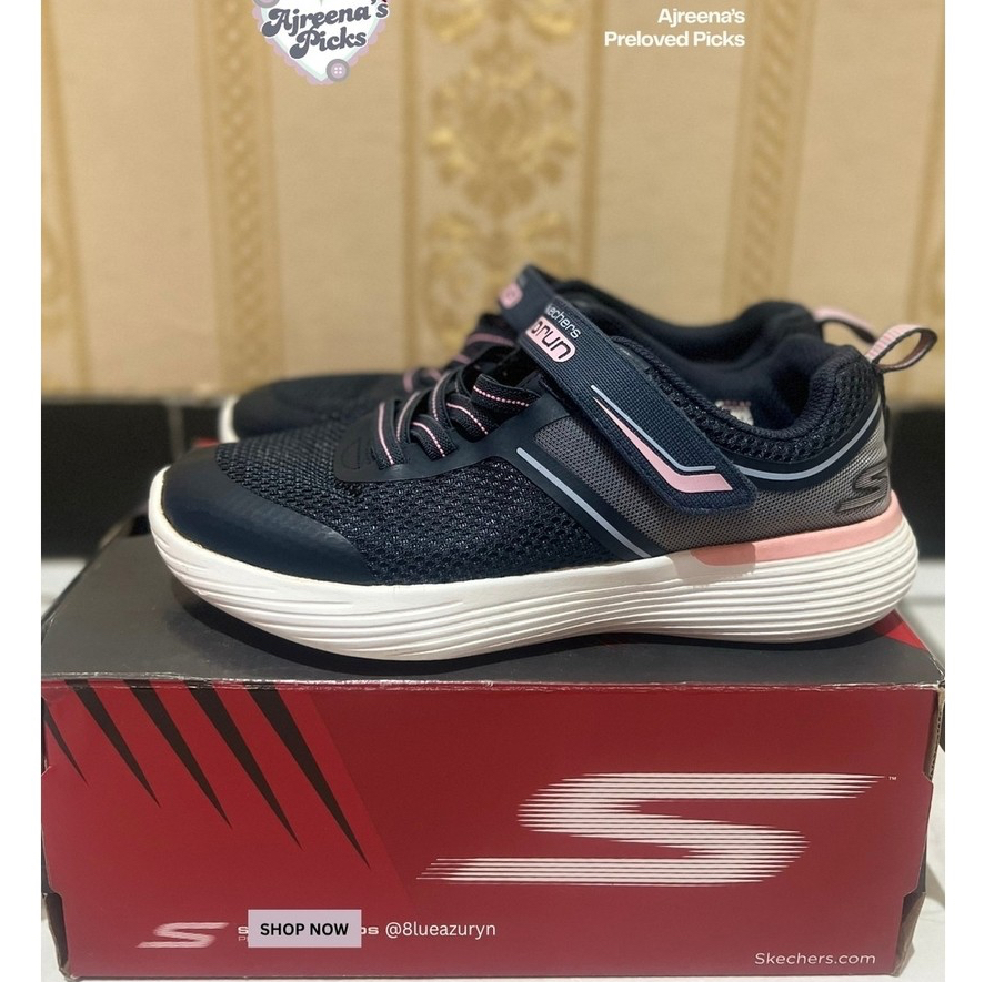 Preloved  Skechers Kids GOrun 400 V2 - Wave Boost in Navy