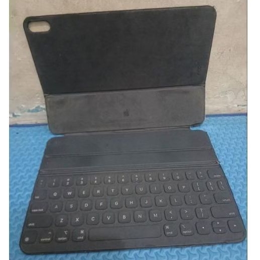 Apple smart keyboard ipad pro 11 inch