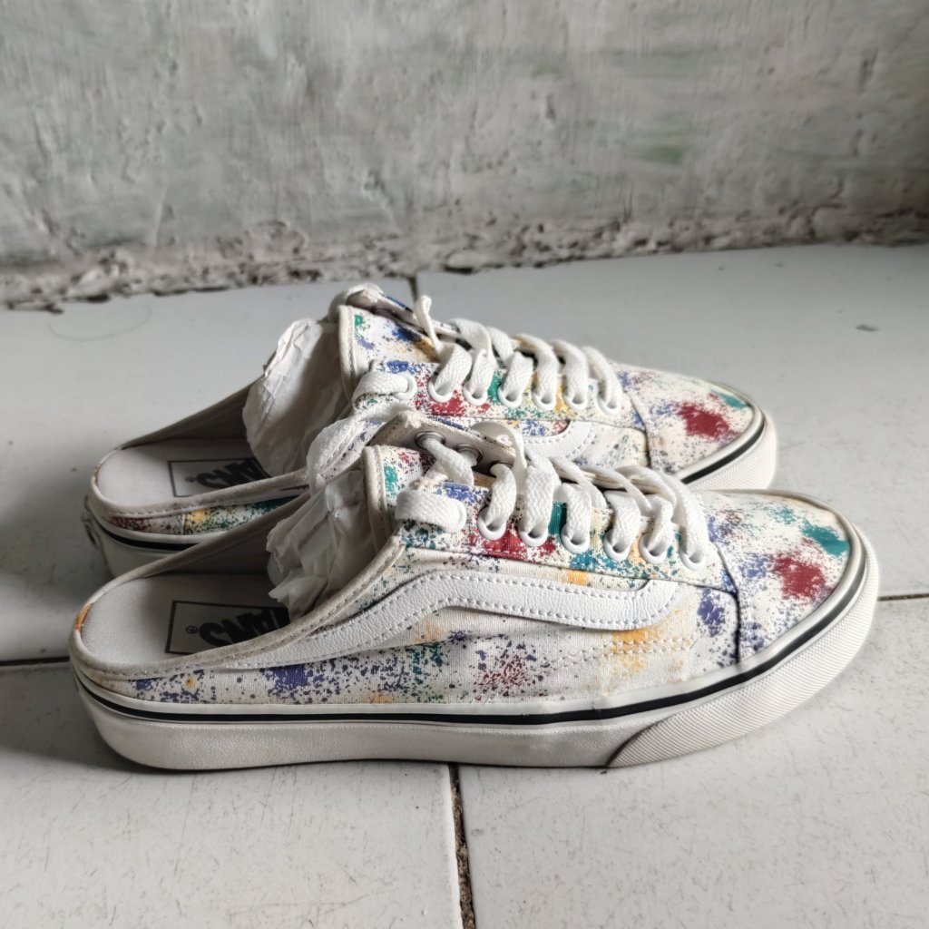 Sepatu Vans Mule Size 40