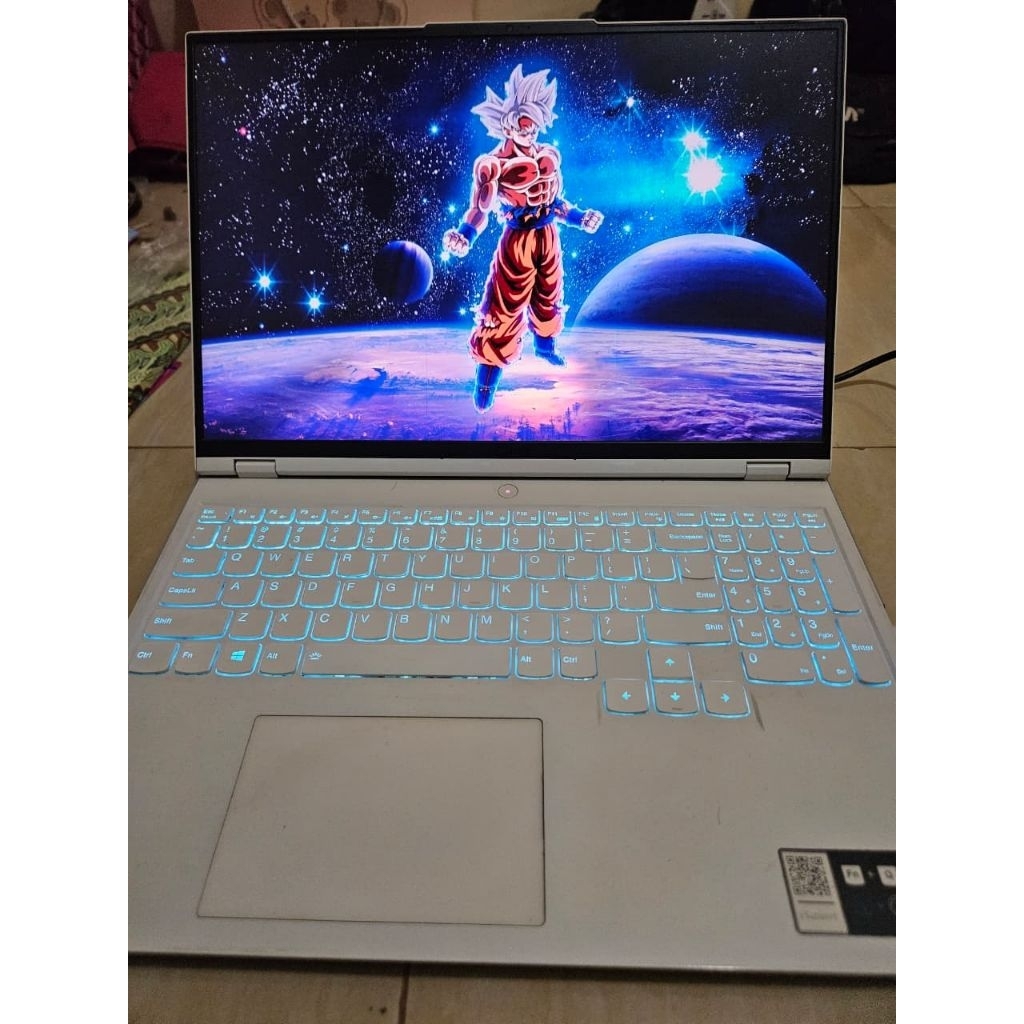 LENOVO LEGION 5 PRO. cpu i7 11800H
gpu rtx 3060 6gb full tgp 130watt