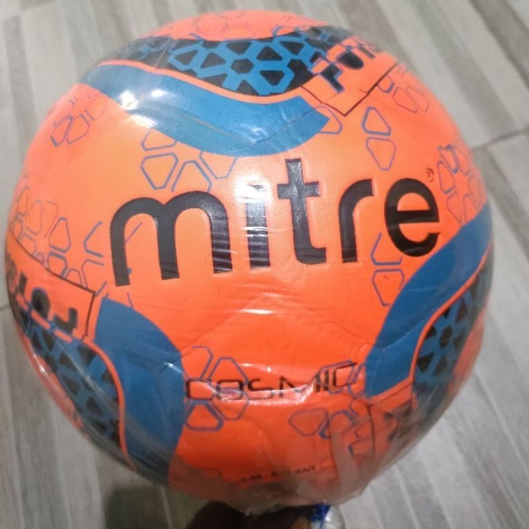 bola futsal mitre cosmic size 4