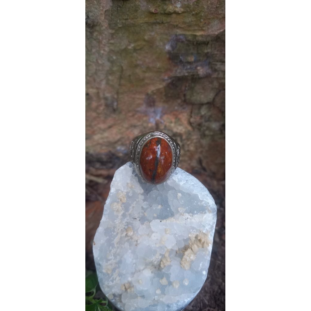 Cincin natural batu kendit merah