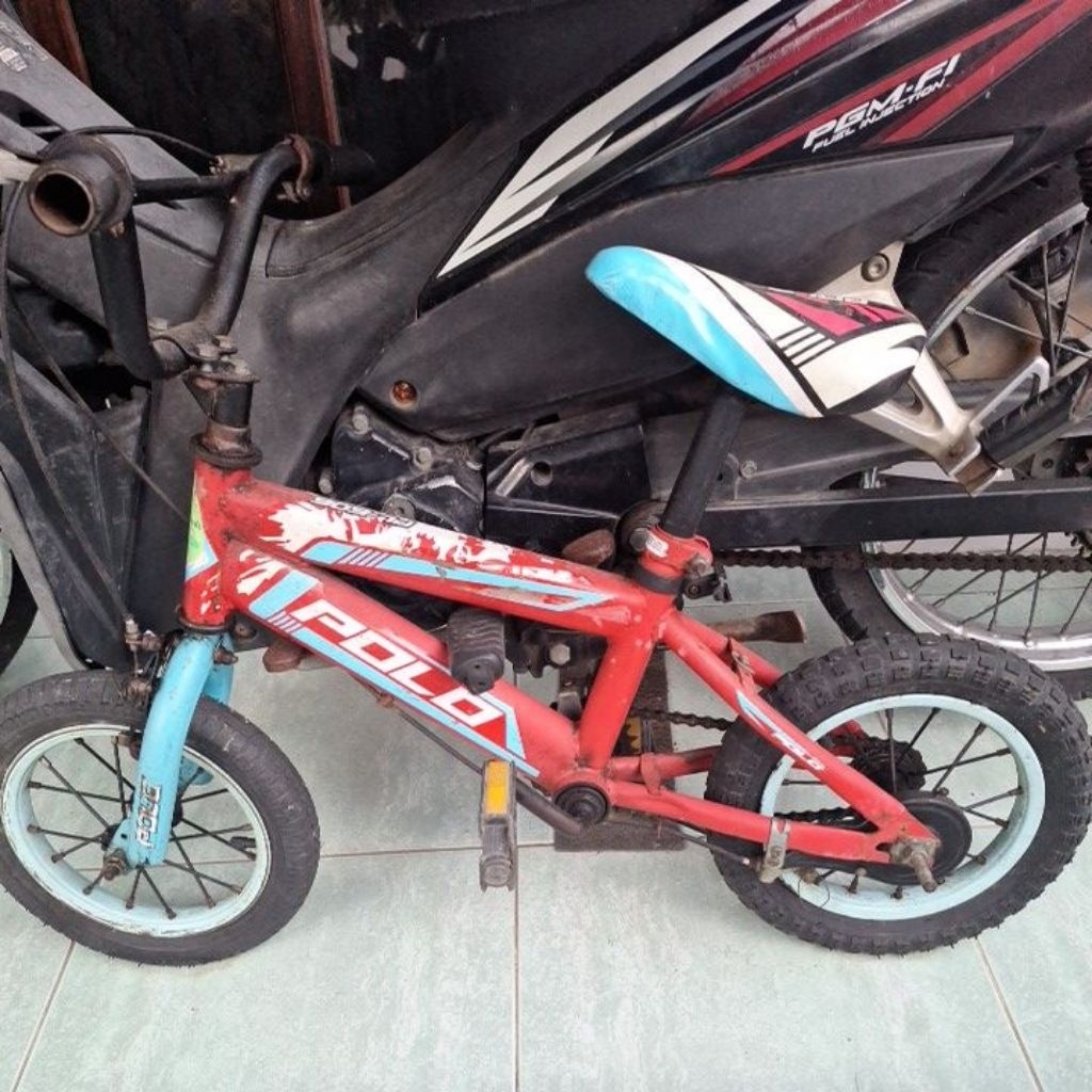 sepeda anak roda 2 ukuran 12 bekas kondisi apa adanya
