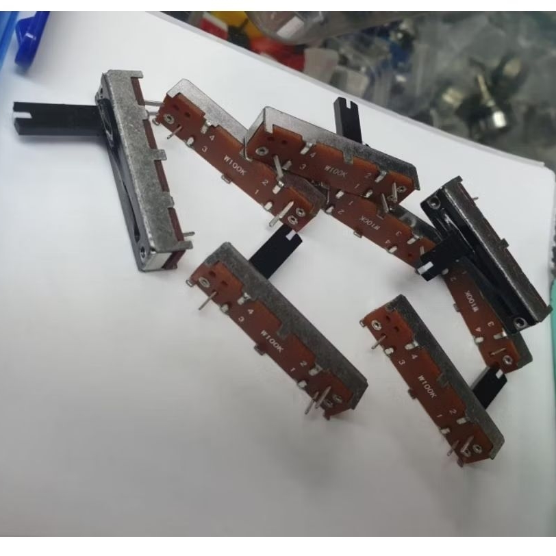 Potensio Geser 3,5cm kaki 2-1 B100k