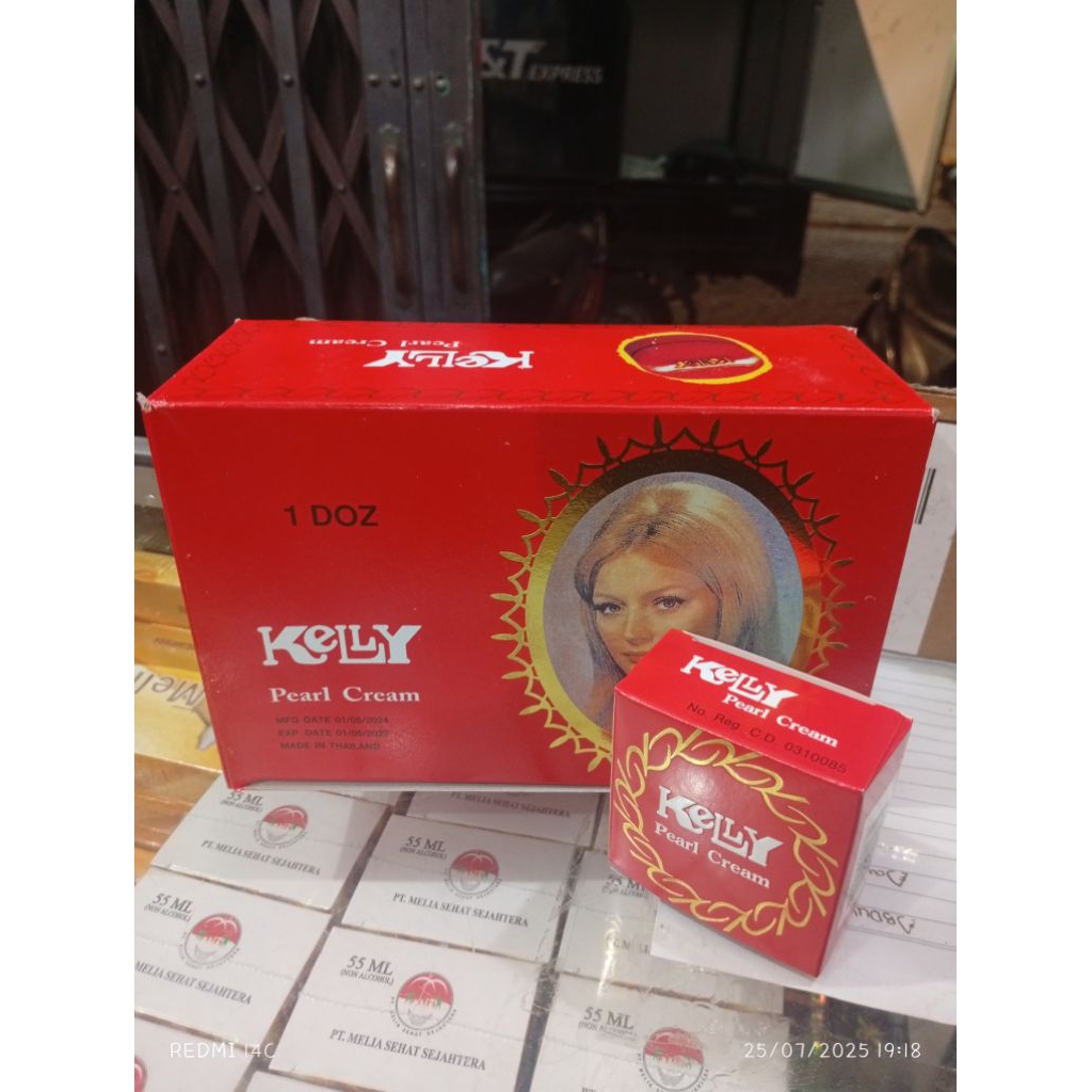 cream kelly pemutih wajah dan melembabkan