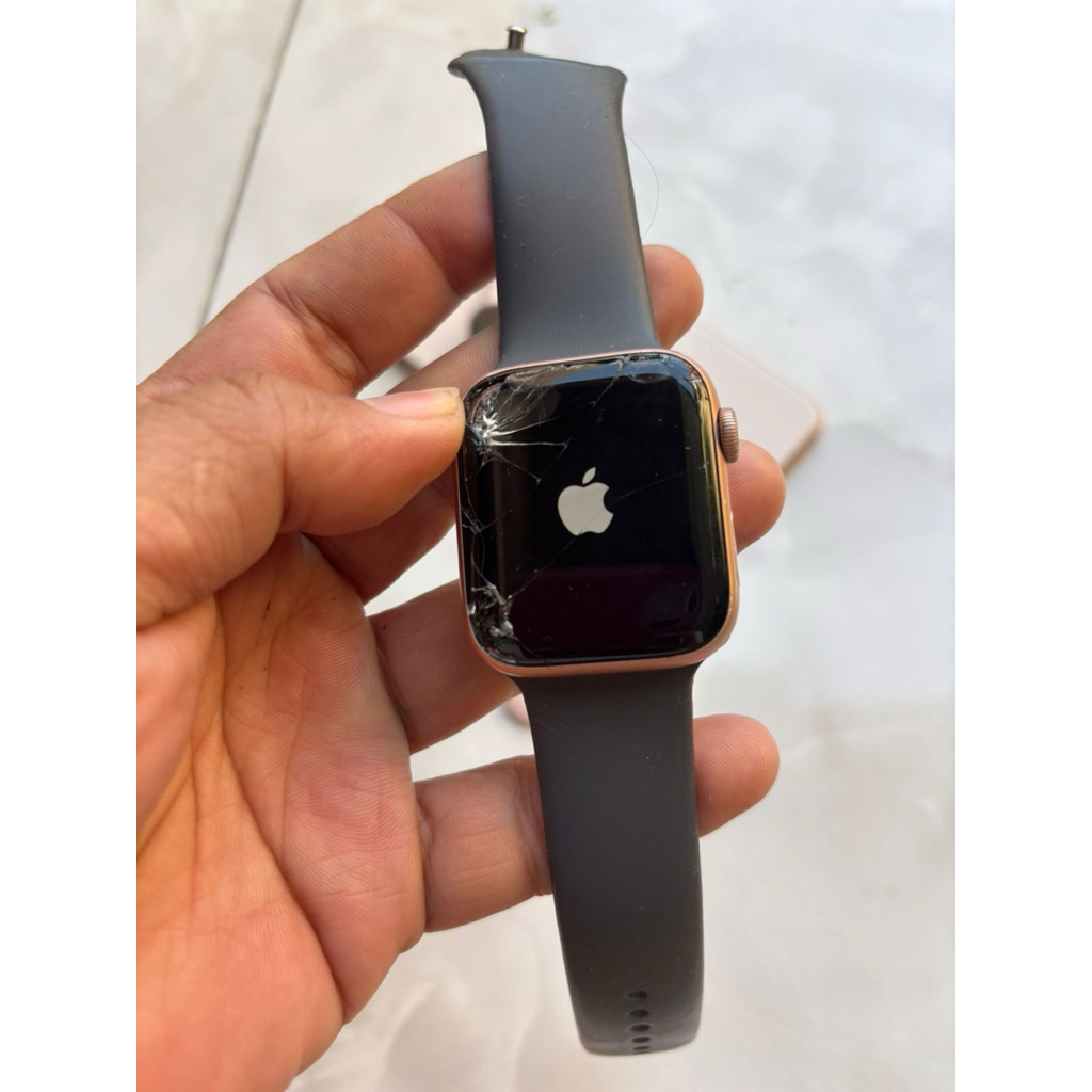 iwatch series 4 44MM