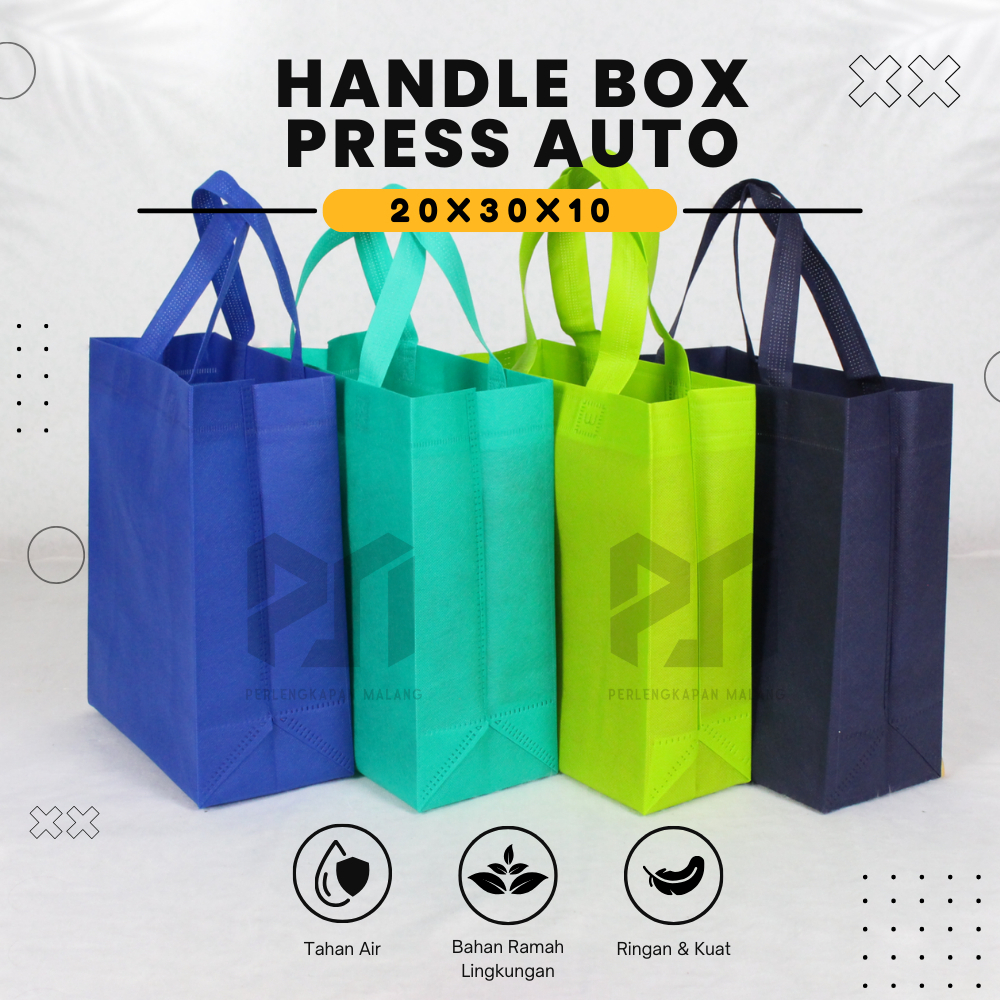 

HBPA 75GSM Tas Box Spunbond Goodie Bag Laken Standing Handle Ukuran 20x30x10 Souvenir Promosi Murah Tebal Polos