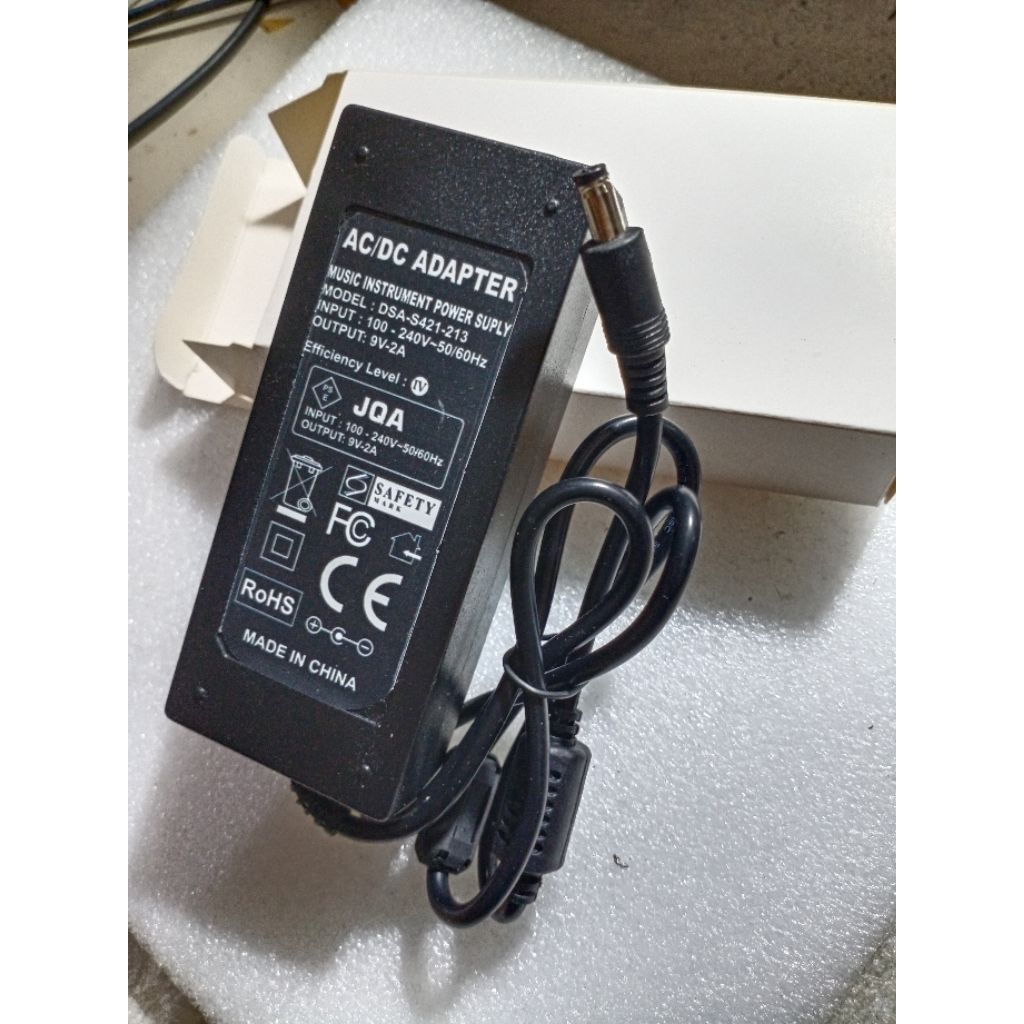 Adaptor efek gitar zoom g2.1u