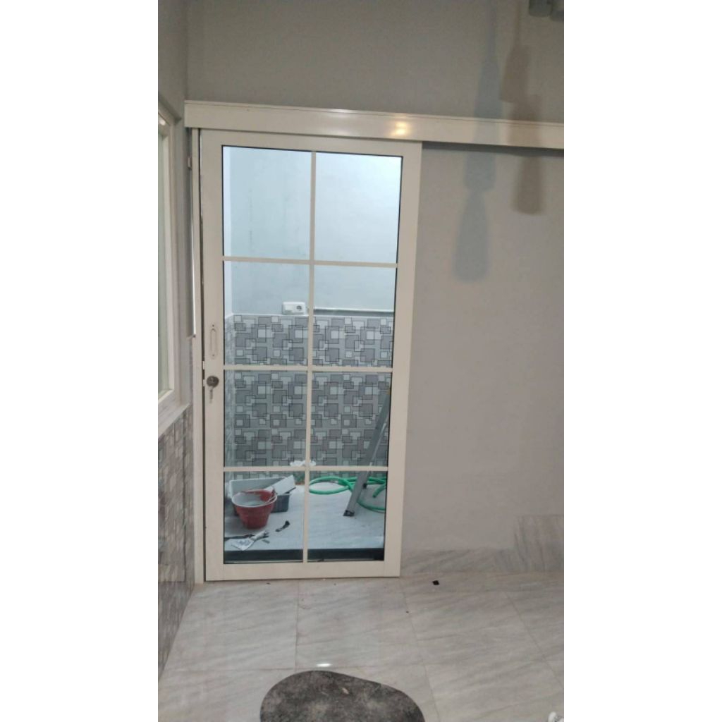 pintu sliding Aluminium