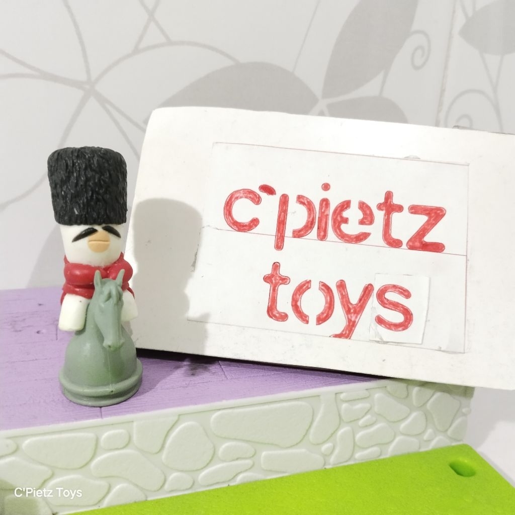 Figure Raving Rabbids Cretins Russia - Rabbit Invasion Series (Second/Preloved)