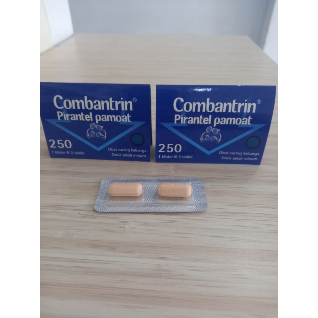 Obat Cacing Combantrin tablet pyrantel pamoat 250 mg