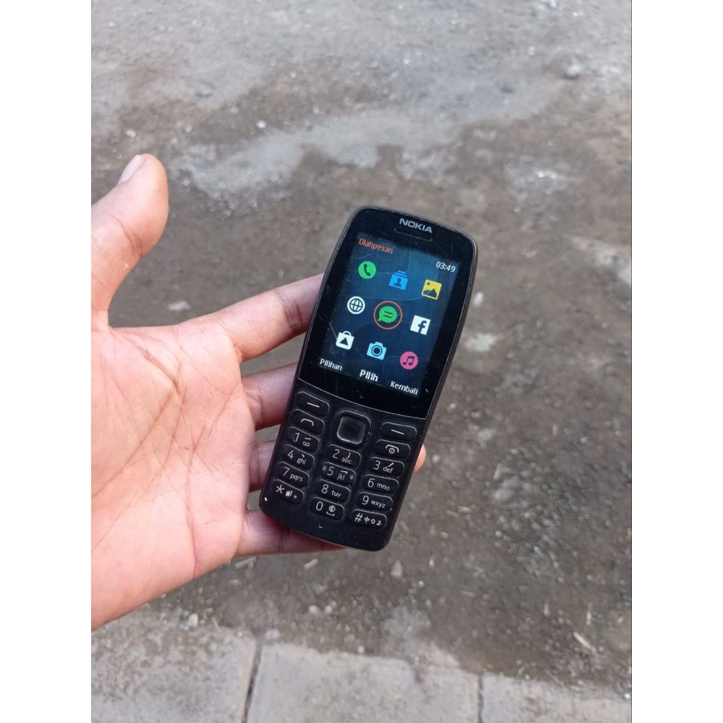 Nokia 210