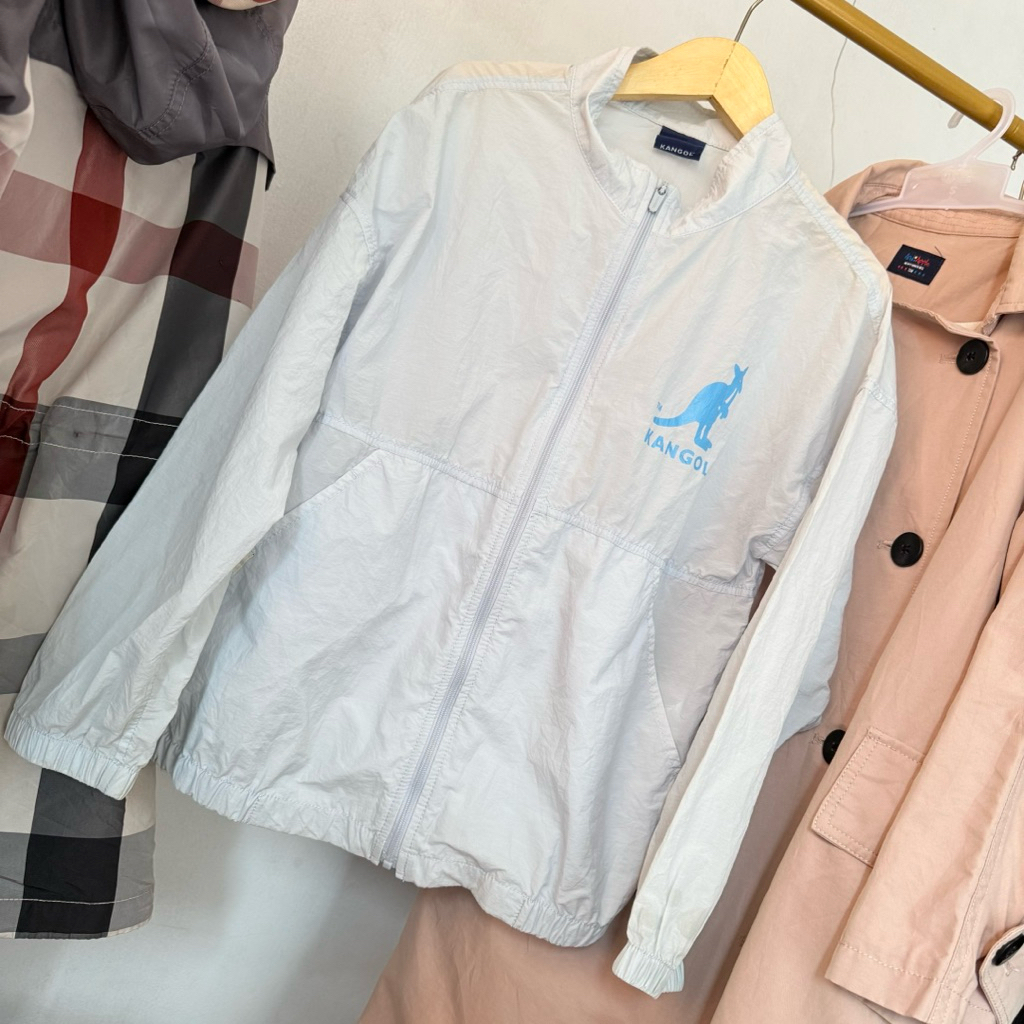 preloved jaket running tipis anak Kangol 6-8 tahun
