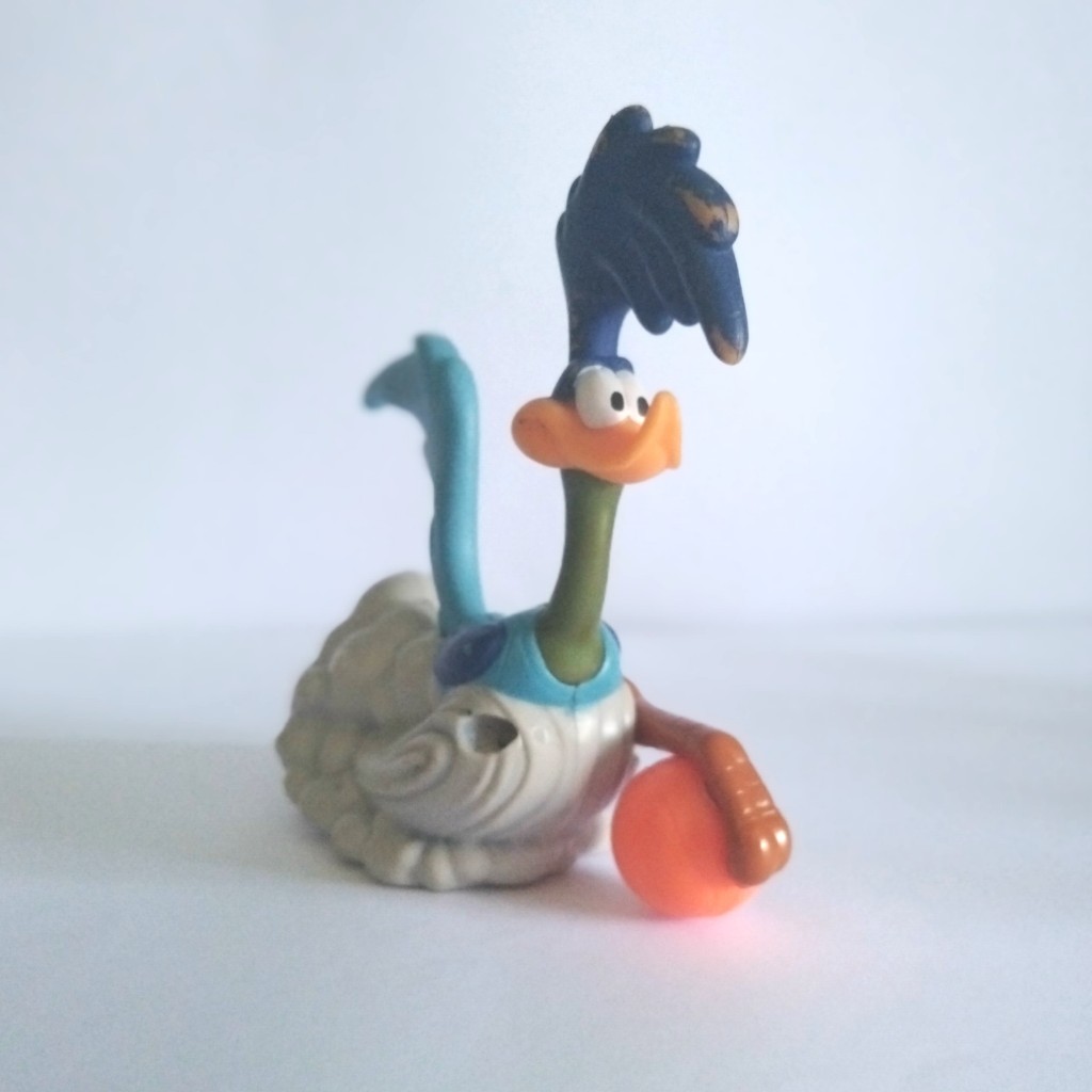 Mainan second Happy Meal Space Jam