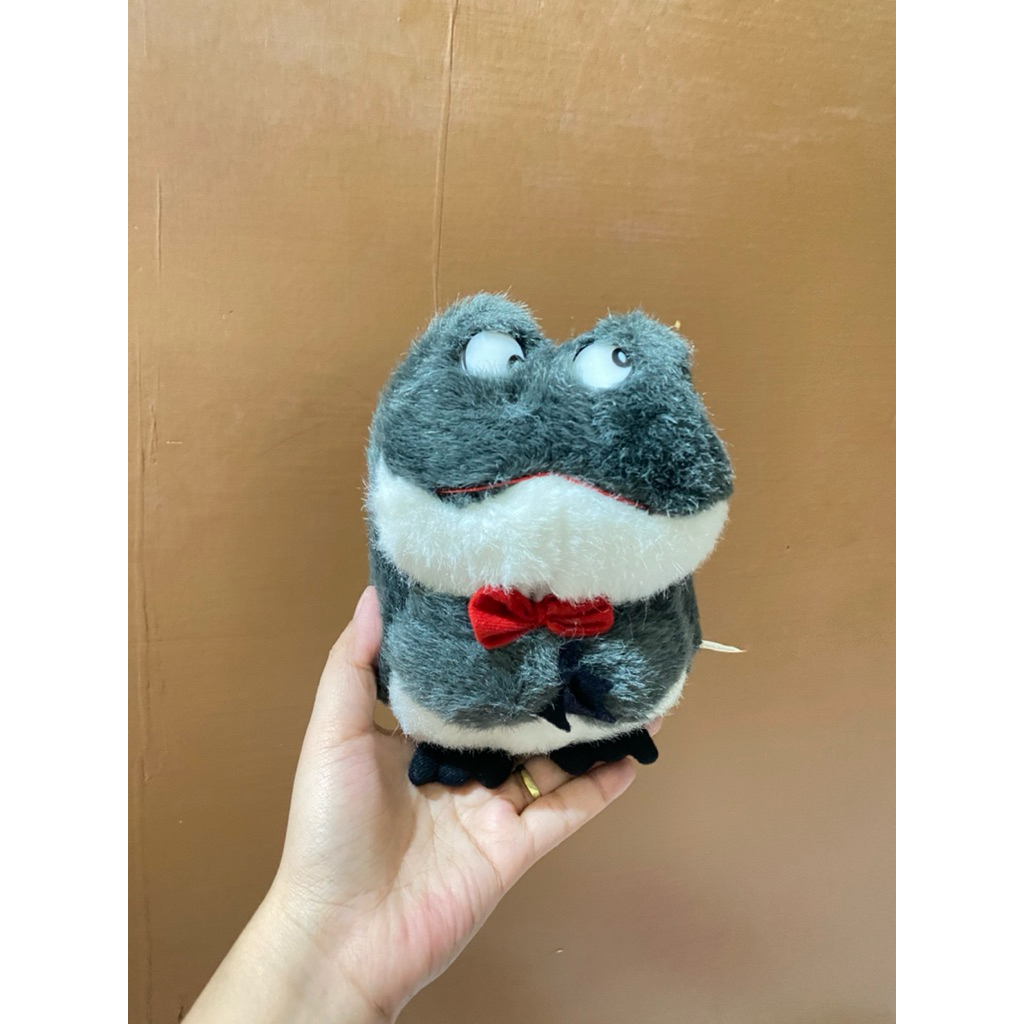 Boneka Karakter Kodok Abu Lucu size 18cm / Boneka Kodok / Boneka Katak / Boneka Kodok Lucu