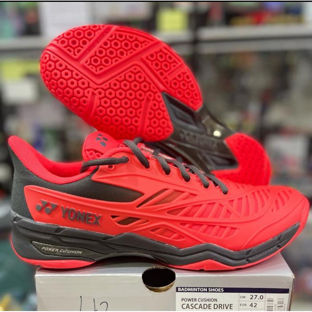 Sepatu Badminton Yonex Cascade Drive Red