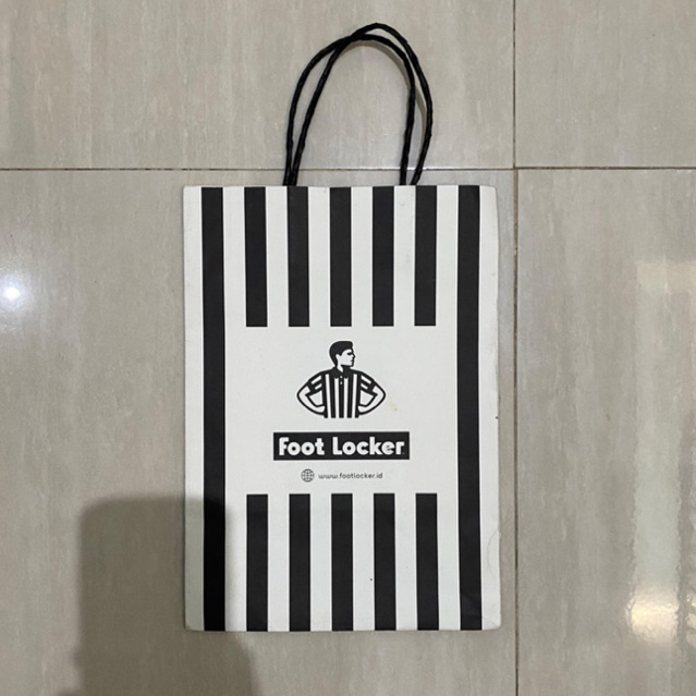 

Papper Bag F0ot Locker Original