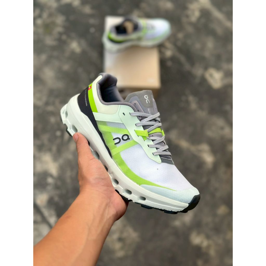 Sepatu Running Lari On Cl Vista 2 Stabiilo White