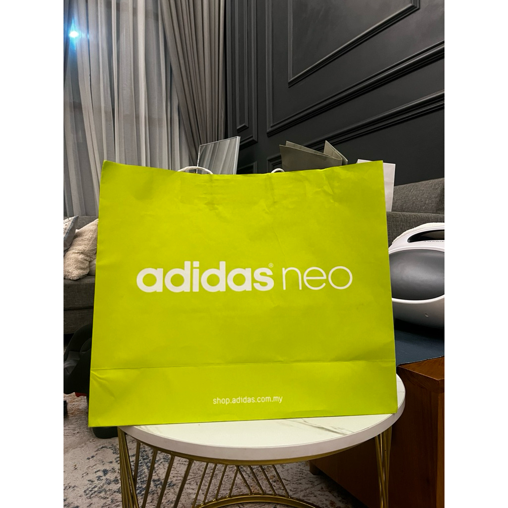 

Paperbag Adidas original