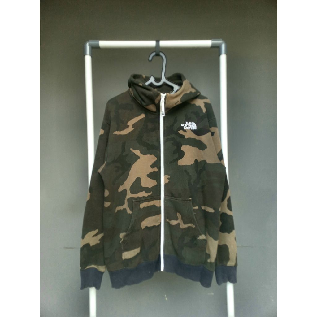 The North Face Sweater Camo Hoodie