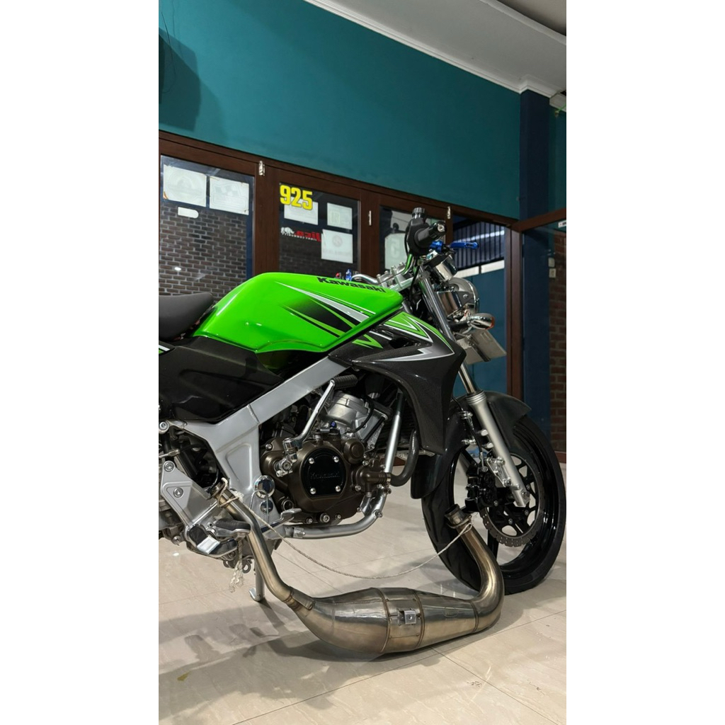 Knalpot motor Ninja Rc3