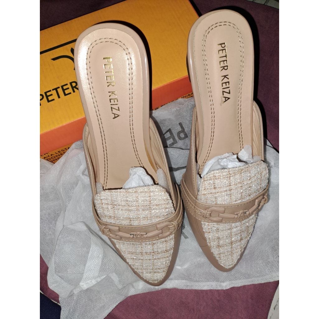 Wedges Peter Keiza at Carousell