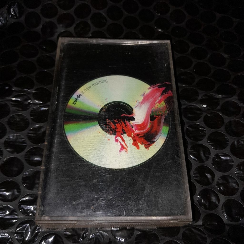 kaset pita suede a new morning