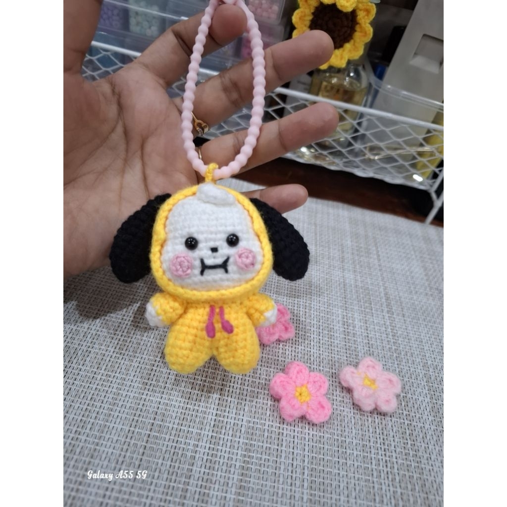 ganci rajut BTS Chimmy