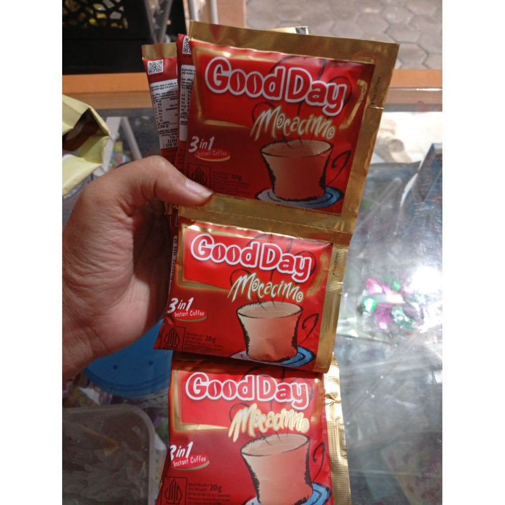 

KOPI GOOD DAY MOCHACINO RENCENG 10'S